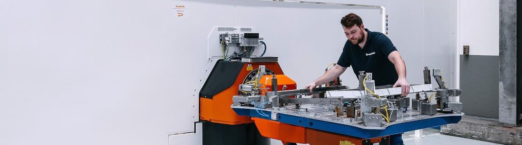 Programmierer/Bediener Schweißroboter (m/w/d), 1. Bild